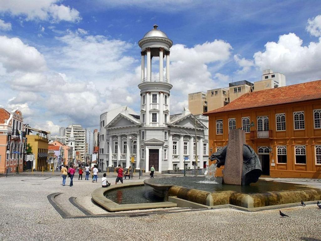 Melhor Localizacao | Largo Da Ordem E Shopping Mueller Куритиба Экстерьер фото